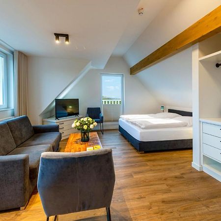 Hotel Meerzeit ชาร์บอยท์ซ ภายนอก รูปภาพ