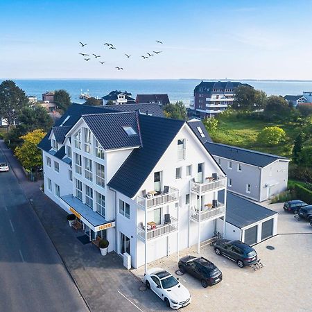 Hotel Meerzeit ชาร์บอยท์ซ ภายนอก รูปภาพ