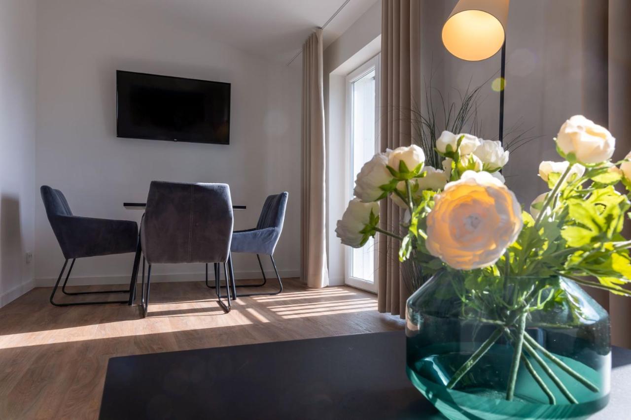 Hotel Meerzeit ชาร์บอยท์ซ ภายนอก รูปภาพ