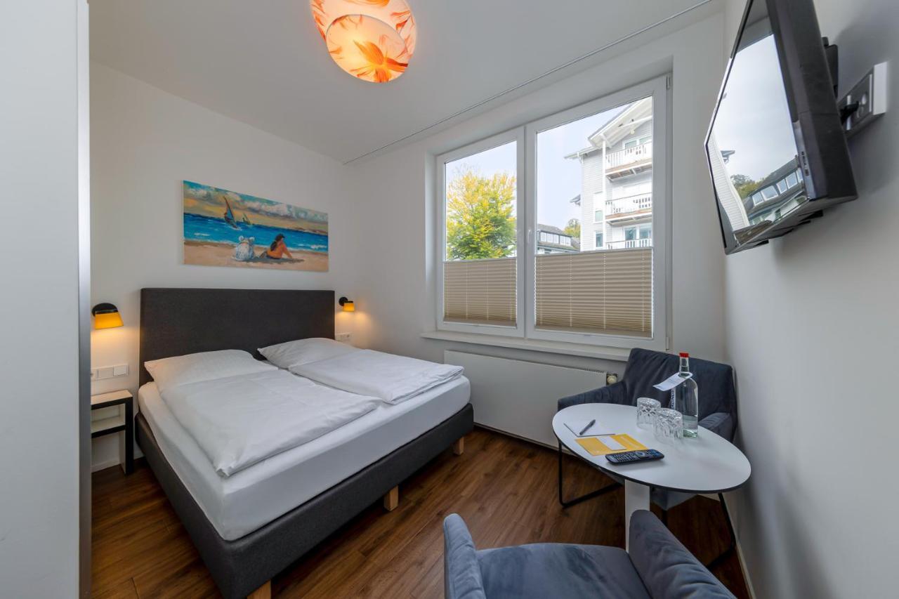 Hotel Meerzeit ชาร์บอยท์ซ ภายนอก รูปภาพ