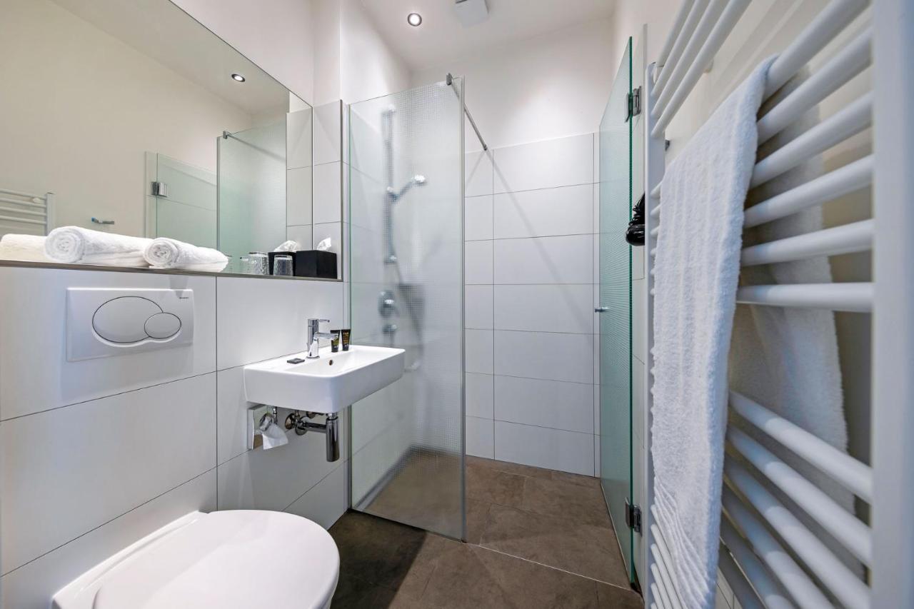 Hotel Meerzeit ชาร์บอยท์ซ ภายนอก รูปภาพ
